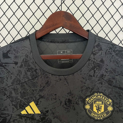 2024-25 - MANCHESTER UNITED L´ART | SPECIAL EDITION